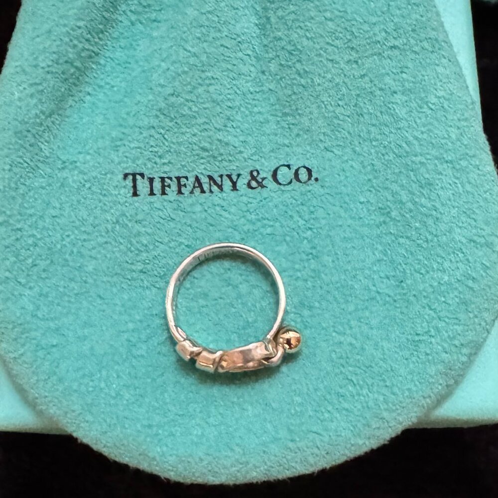 Tiffany & Co. Love Knot Hook and Eye Ring 18K Gold, Sterling - Picture 5 of 10